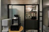 Eight Rest Hostel Jong-roにあるキッチンまたは簡易キッチン