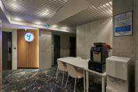 Eight Rest Hostel Jong-roの見取り図または間取り図