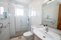 A bathroom at RESIDENSOL 13 MENYBER