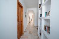 The library in Az apartmant