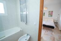 A bathroom at RESIDENSOL 13 MENYBER