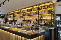 Mâncare la sau în apropiere de acest han