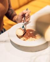 Φαγητό σε αυτό το ξενοδοχείο ή κάπου εκεί κοντά