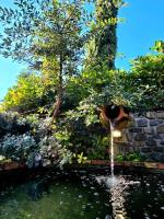 A garden outside Agriturismo Le Grotte