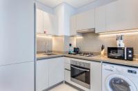 Kuchyň nebo kuchyňský kout v ubytování STAY BY LATINEM Luxury 1BR Holiday Home CV A2811 near Burj Khalifa