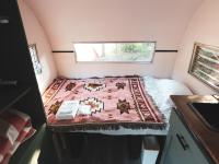 Beverly Glamping - Vacation STAY 82332vにあるベッド