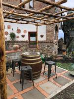 A garden outside Il Vicolo Palinuro