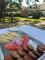 Jídlo v hotelu nebo okolí