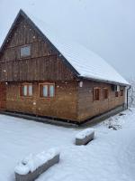 Ruralna kuća za odmor Kablarovo Brdo v zimě