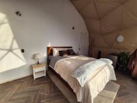 Glamping Monteverdeにあるベッド