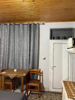 Kuchyňa alebo kuchynka v ubytovaní Guesthouse Tsoka