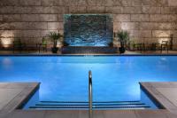 SpringHill Suites by Marriott San Antonio Northwest at The RIMの敷地内または近くにあるプール