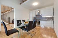 Kuchyňa alebo kuchynka v ubytovaní 2016 Apartments