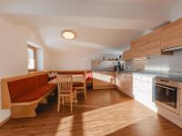 Kuchnia lub aneks kuchenny w obiekcie Apartment Tauernblick by Interhome