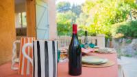 Napoje w obiekcie Belle villa provençale avec piscine privée