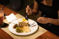 Φαγητό σε αυτό το ξενοδοχείο ή κάπου εκεί κοντά