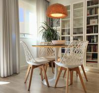 Knihovna v apartmánu