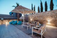 Posedenie v ubytovaní 3 Muses Luxury Villas