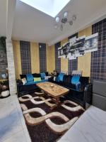Posedenie v ubytovaní charming house for 5 people Sirine57 long stay