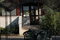 The building in which the holiday home is located