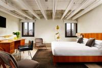 Hotel L'Orologio Venezia - WTB Hotelsにあるベッド