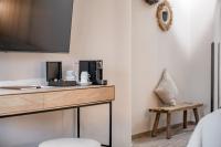 Kuchyňa alebo kuchynka v ubytovaní Hotel LÜ - Adults Only