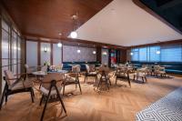 Manxin Hotel Wuhan Hankou Fanhai CBD Xinhua Roadにあるシーティングエリア