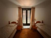 Postel nebo postele na pokoji v ubytování Sunny 2-bedroom apartment in Parque Santiago II