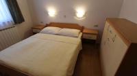 Posteľ alebo postele v izbe v ubytovaní Apartment Malinska, Primorje-Gorski Kotar 20