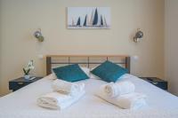 Guest House Chez Bastienにあるベッド