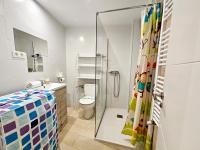 Koupelna v ubytování Apartamentos Jaca Ciudadela 3000
