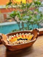 Jídlo v hotelu nebo okolí