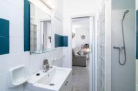 Kúpeľňa v ubytovaní Bahia 49 Apartments Casasol