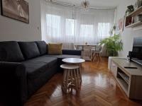 Televízia a/alebo spoločenská miestnosť v ubytovaní "Apartment Zagreb Idila Center", with a balcony, speed WiFi