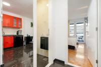 Kuchyň nebo kuchyňský kout v ubytování Apartment Suite Theater