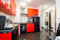 Kuchyň nebo kuchyňský kout v ubytování Apartment Suite Theater