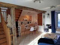 Kuchnia lub aneks kuchenny w obiekcie La Ferme de Frévan