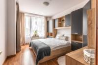 Postel nebo postele na pokoji v ubytování Pirin Sense Family Apt - Mountain View - SPA - FREE Parking