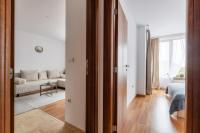 Posezení v ubytování Pirin Sense Family Apt - Mountain View - SPA - FREE Parking