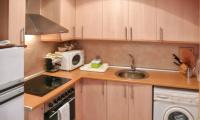 Kuchyň nebo kuchyňský kout v ubytování Modern Apartment in Tolva with Garden and Sports Facilities