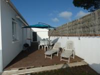 Plán poschodí v ubytovaní Maison de Vacances à 1km de la Plage - 2 Chambres, Jardin, Terrasses, Proche Commerces - FR-1-540-252