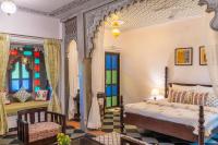 Indulge Udaipur by Packにあるベッド