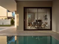 Bazén v ubytovaní Vorto Luxury Villas, a Signature Island Retreat, By ThinkVilla alebo v jeho blízkosti