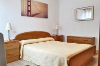 Postel nebo postele na pokoji v ubytování Welcoming Apartment in A Coruña, 90 m², Balcony