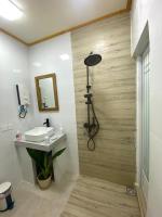 Koupelna v ubytování Maavaharu Guest House Himmafushi