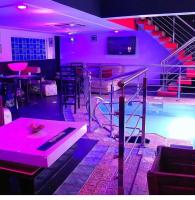 Swimmingpoolen hos eller tæt på The Crib Hotels