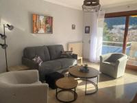 Posedenie v ubytovaní F2 avec parking, terrasse & wifi à Amélie-les-Bains, animaux acceptés - FR-1-703-53