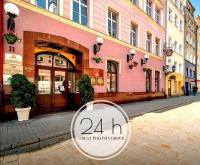 Budova, v ktorej sa apartmánový hotel nachádza