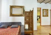 Posteľ alebo postele v izbe v ubytovaní Great apartment in Sagrada Familia with Balcony