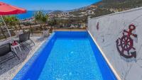 Bazén v ubytování Kalkan 3 Bedroom Apartment - 7760 nebo v jeho okolí